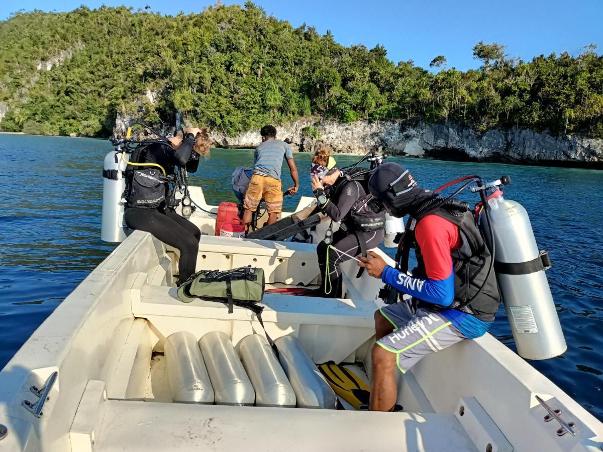 Warahnus Dive Homestay Kri Екстериор снимка
