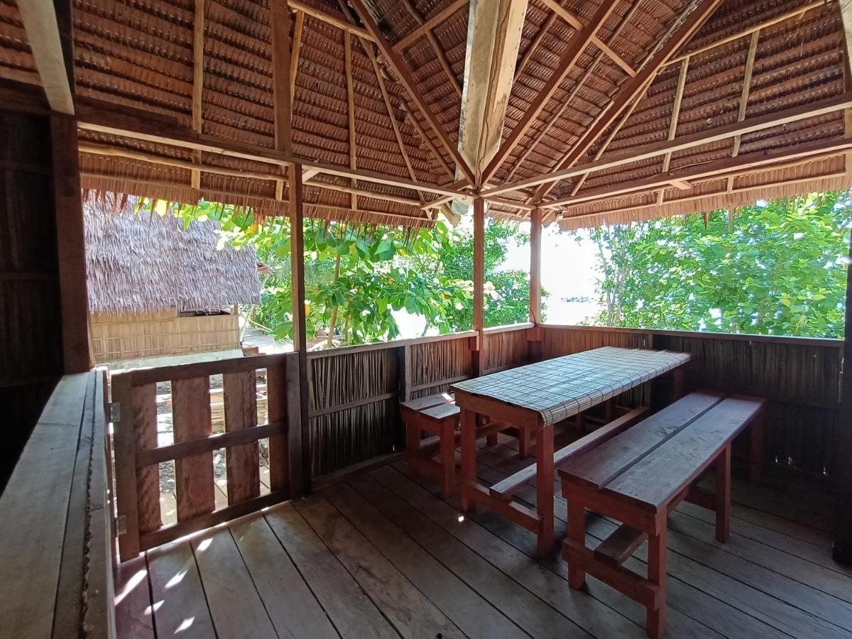 Warahnus Dive Homestay Kri Екстериор снимка